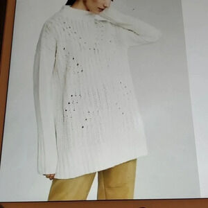BCBG MAXAZRIA SEQUIN LONG SLEEVE SWEATER